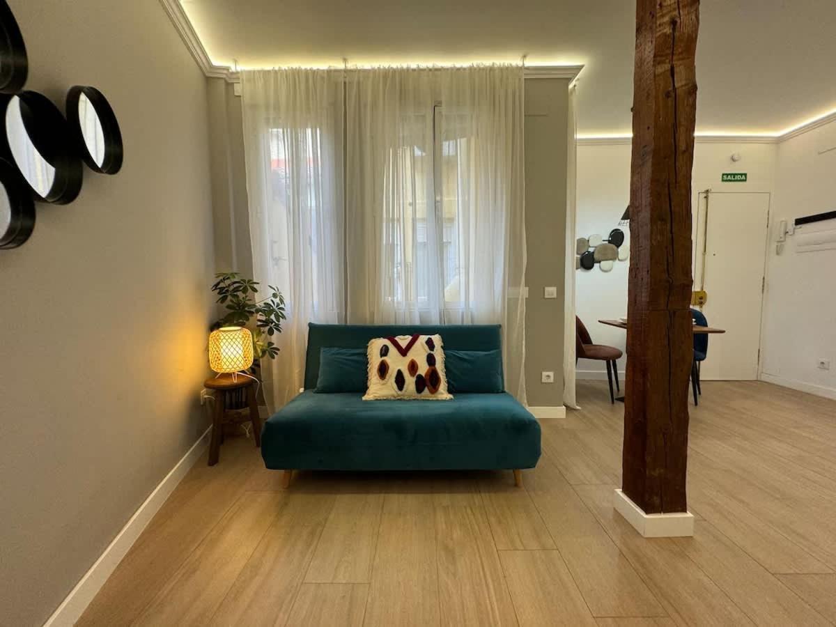 Plaza Mayor Cozy Private Apartment With Ac Madrid Exterior photo