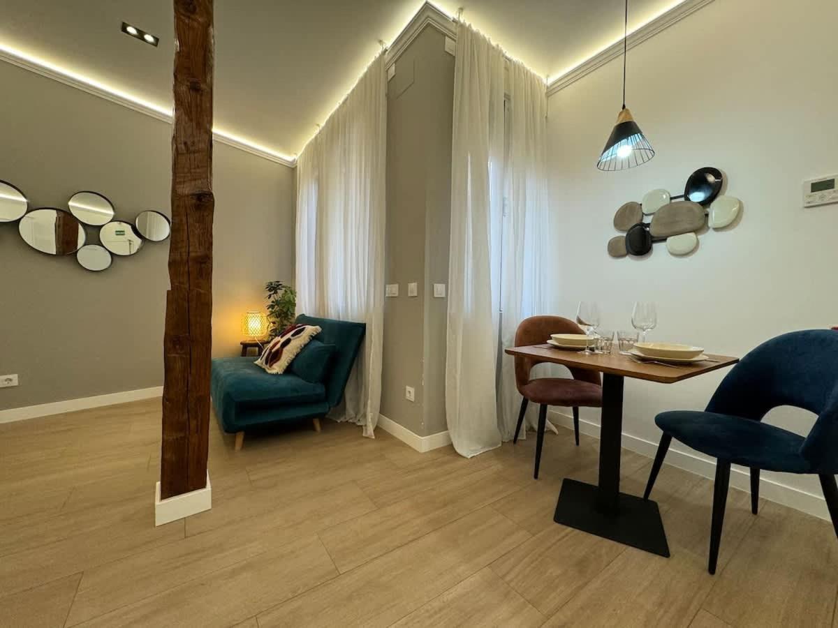 Plaza Mayor Cozy Private Apartment With Ac Madrid Exterior photo