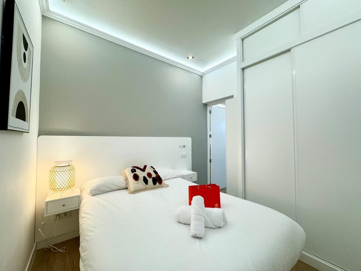 Plaza Mayor Cozy Private Apartment With Ac Madrid Exterior photo