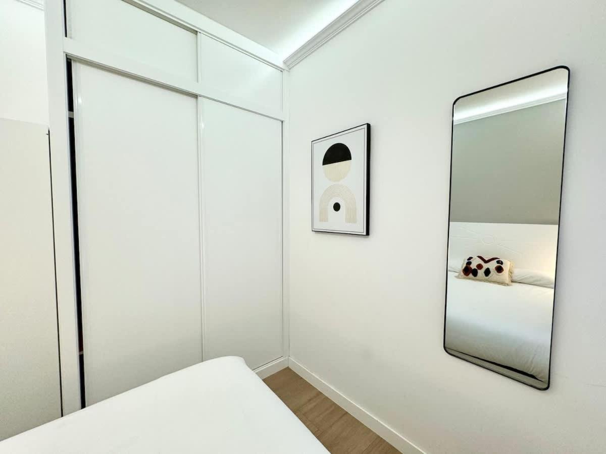 Plaza Mayor Cozy Private Apartment With Ac Madrid Exterior photo